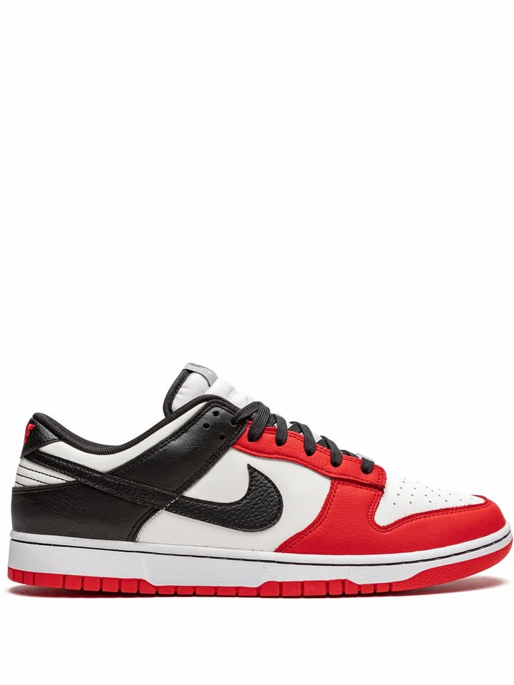 Dunk Low Black and Chile Red - Calzado de mujer y hombre