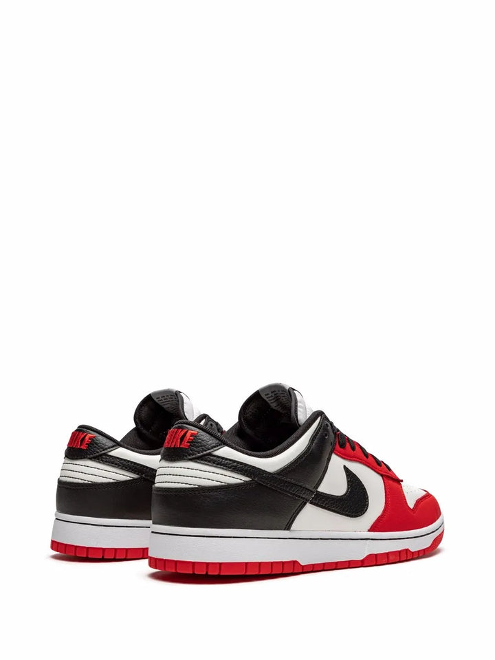 Dunk Low Black and Chile Red - Calzado de mujer y hombre
