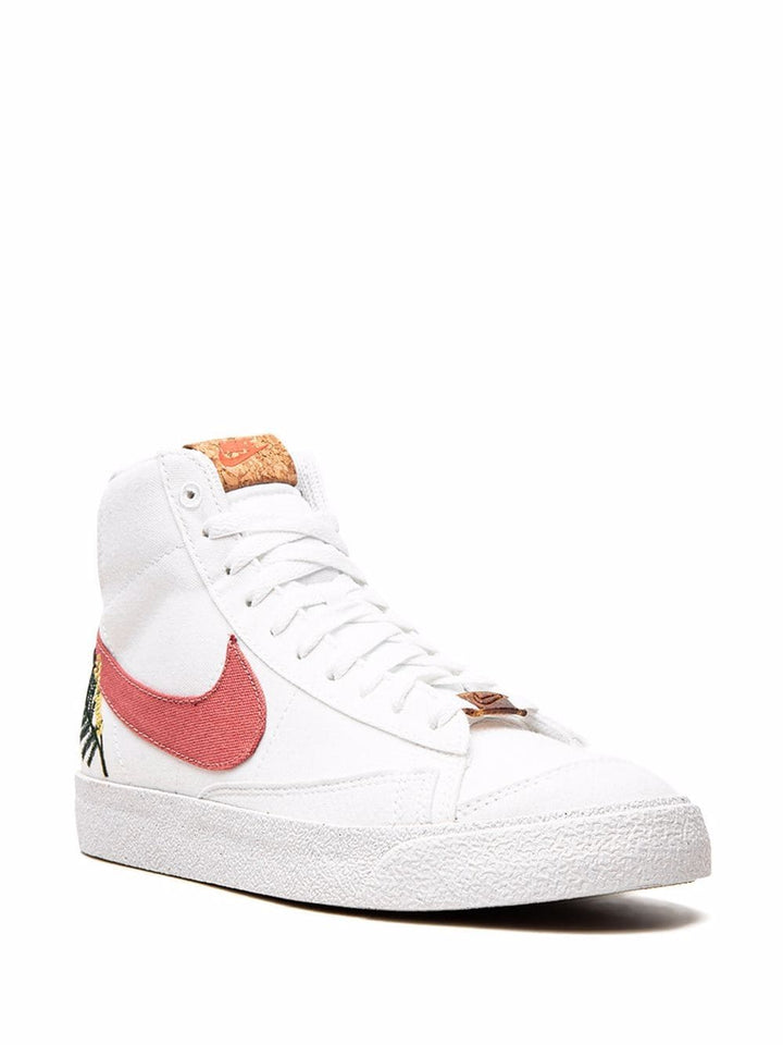 Tenis Nike Blazer Mid 77 Catechu Rosa