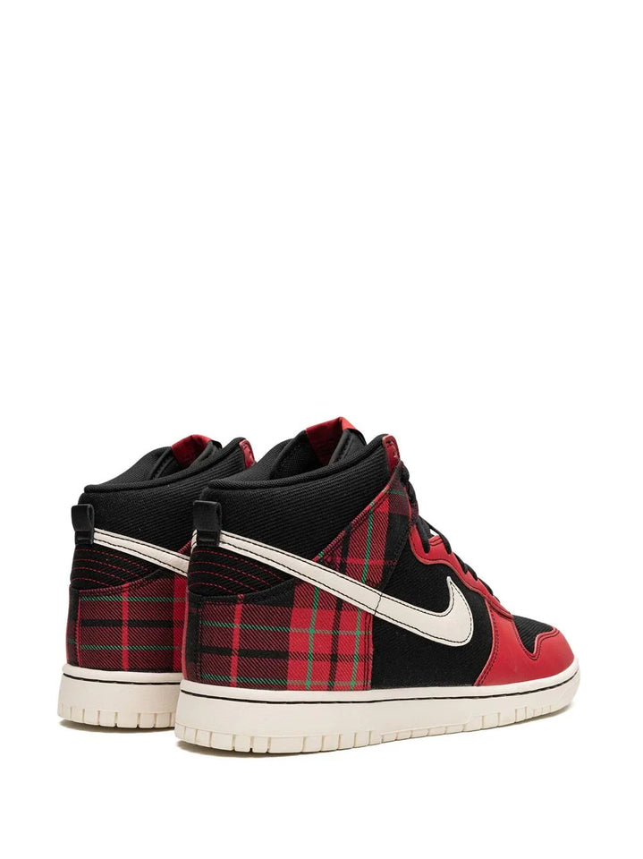 Nike tenis Dunk High "Plaid - Black/Red"