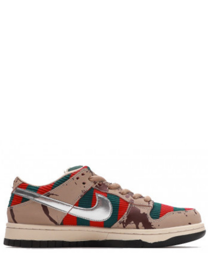 N370O Nike SB Dunk Low Freddy Krueger - Calzado de mujer y hombre