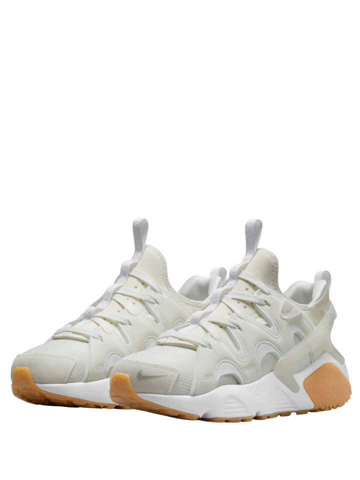 N373O NIKE’S NEW AIR HUARACHE CRAFT SURFACES IN “WHITE GUM - Calzado de mujer y hombre