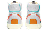 N370O NIKE BLAZER MID 77 INFINITE WHITE KUMQUAT CRIMSON - Calzado de mujer y hombre