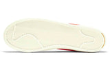 N370O NIKE BLAZER MID 77 INFINITE WHITE KUMQUAT CRIMSON - Calzado de mujer y hombre