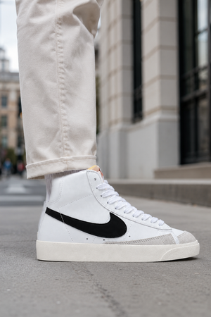 Tenis Nike Blazer Mid '77 Blanco Negro - Calzado de mujer y hombre
