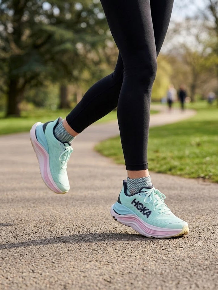 Hoka Skyward X en color verde menta - Calzado de mujer y hombre