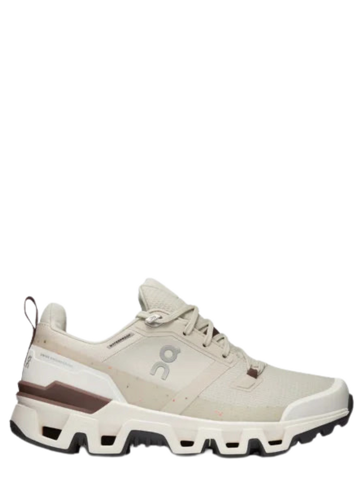 cloud wander tenis blanco deportivo ON Cloudwander Waterproof Mesh Trainers