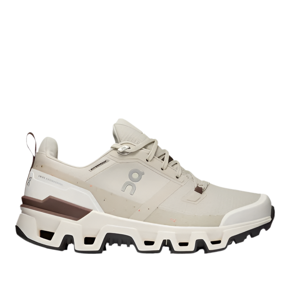 cloud wander tenis blanco deportivo ON Cloudwander Waterproof Mesh Trainers