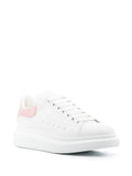 Alexander McQueen tenis oversize talón rosa drilo