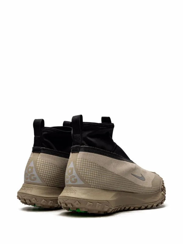 Nike Mountain Fly de Nike ACG GORE-TEX verde militar