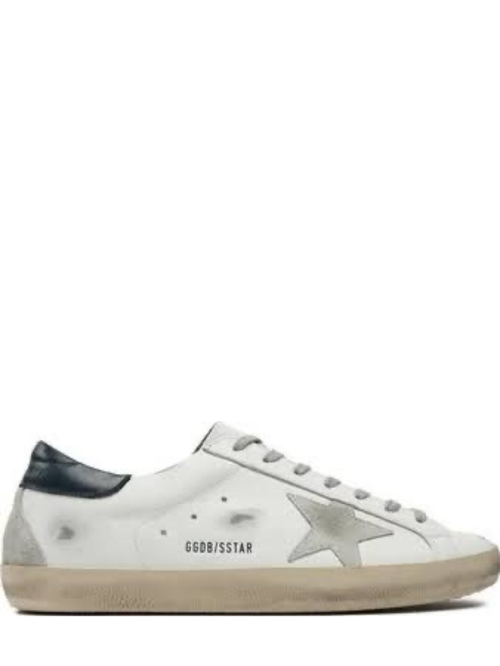GOLDEN GOOSE Superstar White Leather & black Star Sneaker