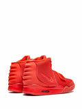 Nike tenis Air YEEZY 2 SP Red October