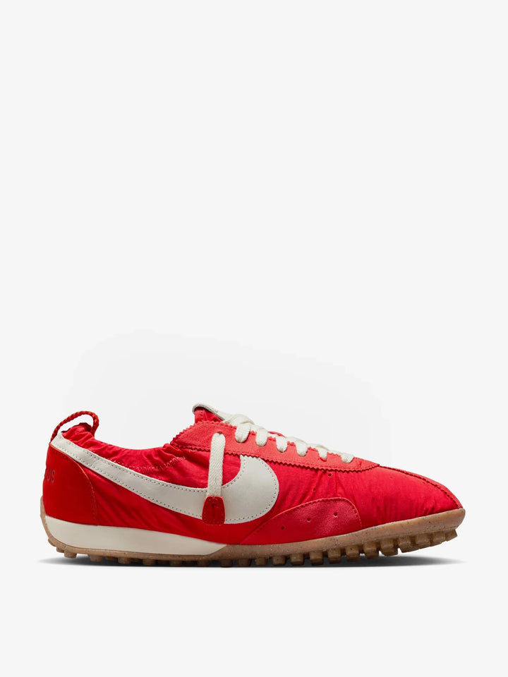 Moon Shoe x Jacquemus para mujer University Red and Gum Light Brown - Calzado de mujer y hombre