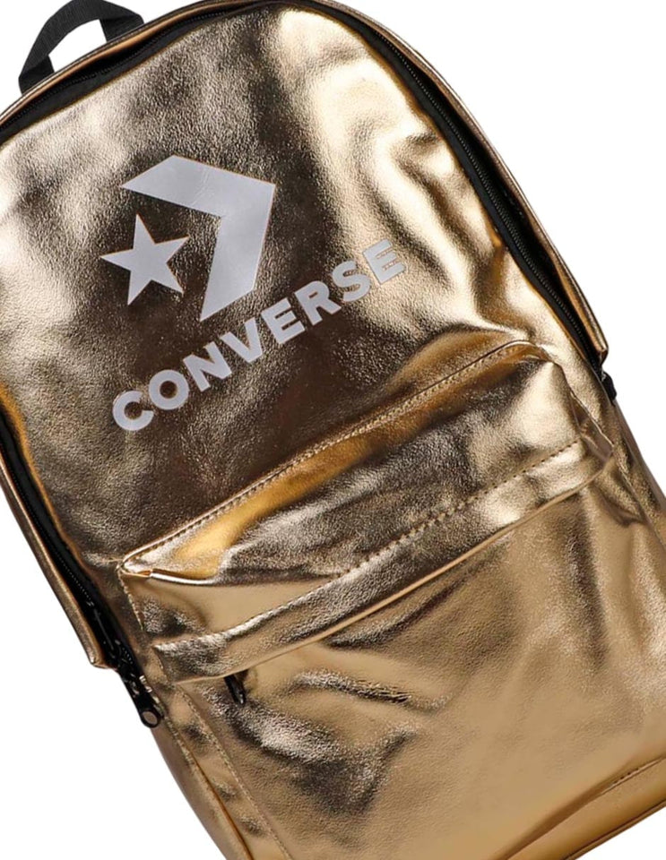 Mochila logo frontal Star Chevron , para un look casual , con compartimento principal , asas ergonomicas y ajustables, organizador frontal