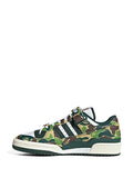 adidas "tenis Forum 84 Low ""30th Anniversary Green Camo"" de adidas x BAPE" - Calzado de mujer y hombre