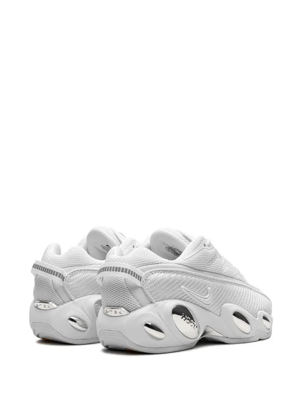 Nike tenis Glide "White Chrome" de Nike x NOCTA