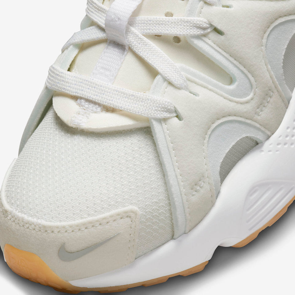 N373O NIKE’S NEW AIR HUARACHE CRAFT SURFACES IN “WHITE GUM - Calzado de mujer y hombre