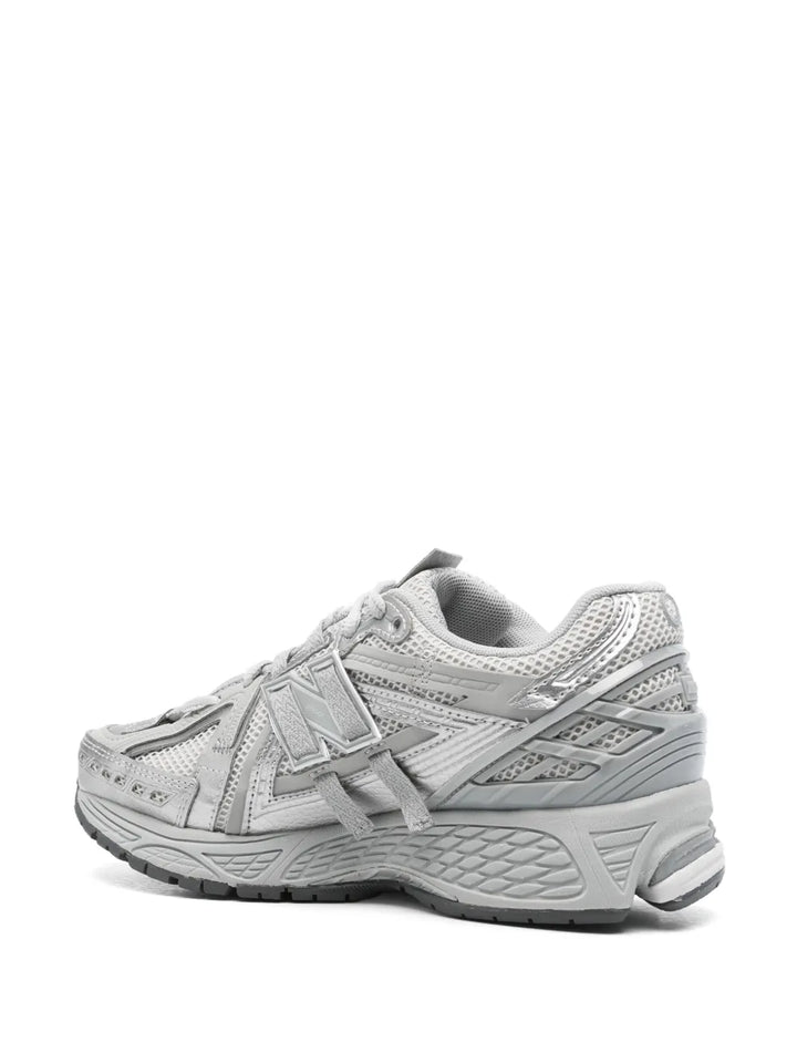 New Balance tenis 1906 Gris tenis deportivo New Balance 1906A Concrete Silver Metallic - Calzado de mujer y hombre