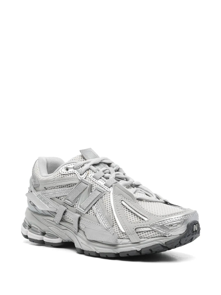 New Balance tenis 1906 Gris tenis deportivo New Balance 1906A Concrete Silver Metallic - Calzado de mujer y hombre