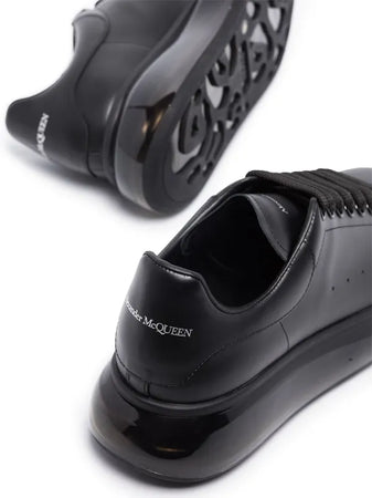 Alexander McQueen tenis mid-top con suela transparente - Calzado de mujer y hombre