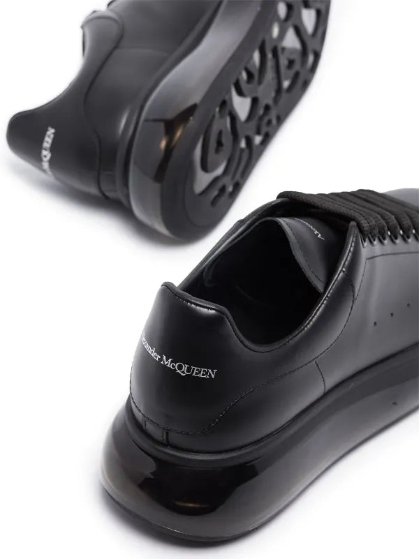 Alexander McQueen tenis mid-top con suela transparente - Calzado de mujer y hombre