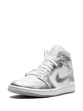 Jordan tenis Air Jordan 1 Mid SE Metallic Silver - Calzado de mujer y hombre