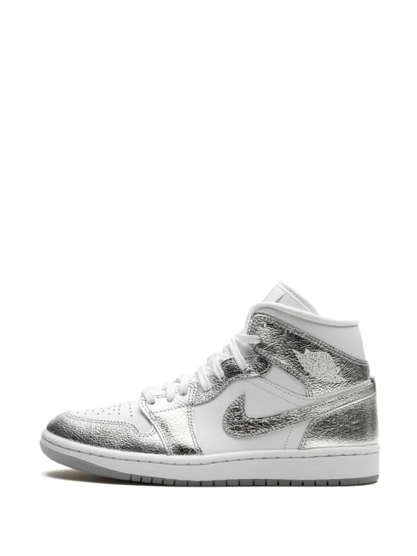 Jordan tenis Air Jordan 1 Mid SE Metallic Silver - Calzado de mujer y hombre