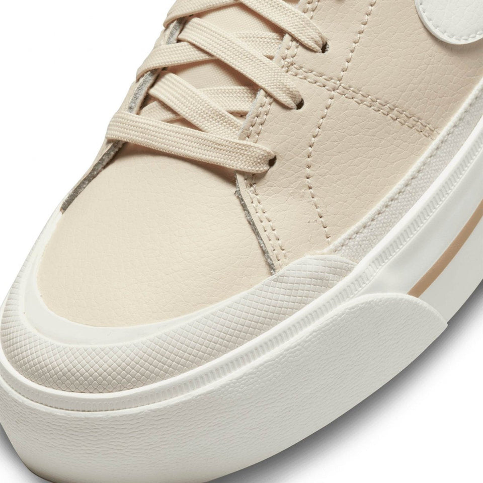 Nike Court Legacy Lift Calzado para mujer beige