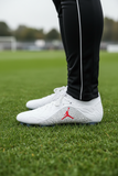 tenis de fútbol Nike Jordan Tiempo Maestro Elite SE en color vela e infrarrojo - Calzado de mujer y hombre