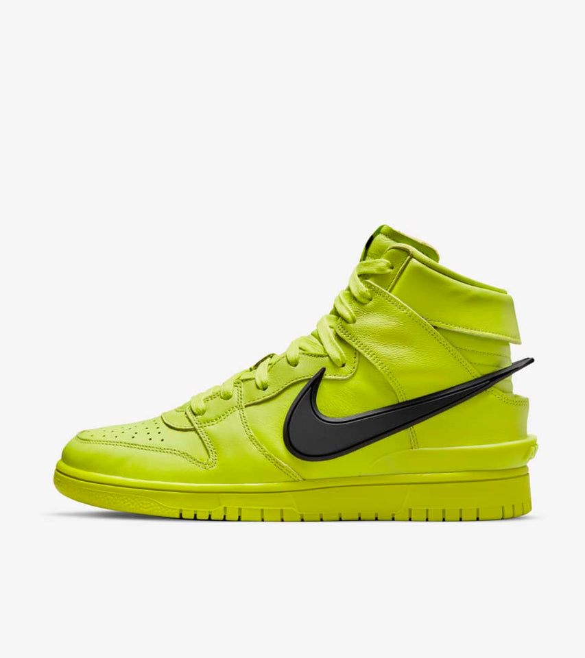 N3700 tenis Dunk High Atomic Green de Nike x AMBUSH - Calzado de mujer y hombre