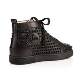N372O Christian Louboutin's Louis Spikes Sneakers - Calf leather and spikes - Black ADD TO WISHLIST - LOUIS SPIKES - SNEAKERS - CALF LEATHER AND SPIKES - BLACK - Calzado de mujer y hombre