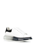 N370O Alexander Mcqueen válvula blanco negro válvula tenis bajos oversize - Calzado de mujer y hombre
