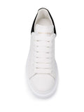 Alexander McQueen tenis bajos Oversize Talon Gamuza Negro