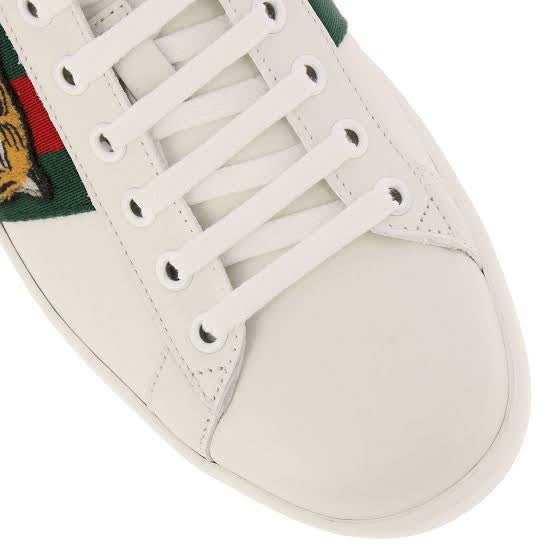 N372O Gucci Tiger Gucci tenis Ace con bordado - Calzado de mujer y hombre