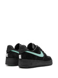 Nike tenis bajos Air Force 1 de Nike x Tiffany & Co - Calzado de mujer y hombre