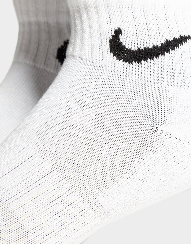 Nike Lightweight Quarter Socks Calcetines Nike de cuarto de longitud, pack de 1 Par