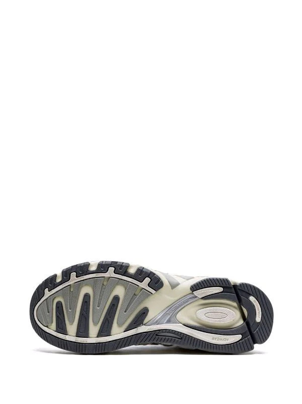 adidas tenis Response CL de adidas x Bad Bunny