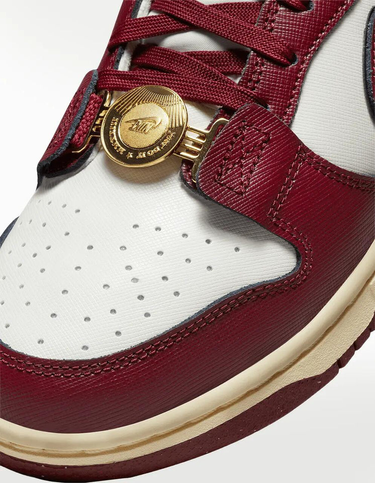 NIKE TENIS NIKE W DUNK LOW SE