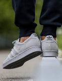 N370O Adidas superstar edición especial Berlín gris - Calzado de mujer y hombre