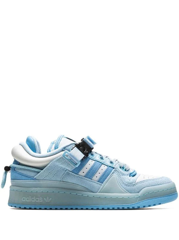N372O ADIDAS FORUM LOW BUCKLE DE BAD BUNNY BLUE TINT azul cielo - Calzado de mujer y hombre