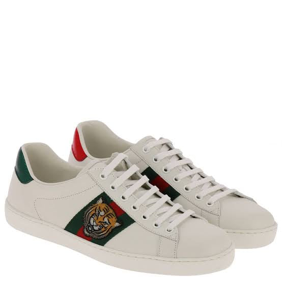 N372O Gucci Tiger Gucci tenis Ace con bordado - Calzado de mujer y hombre