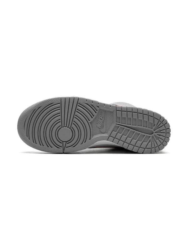 Tenis Nike Dunk High Light Smoke Grey and Gym Red