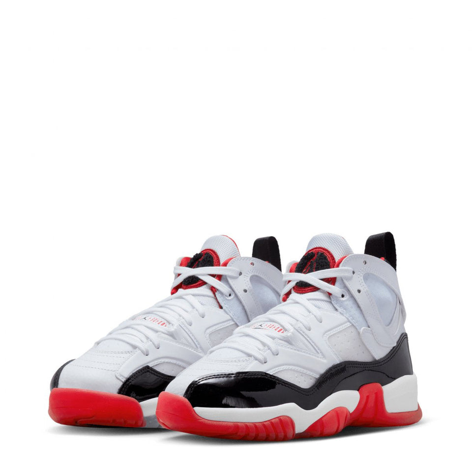 Tenis Jordan Jumpman Two Trey