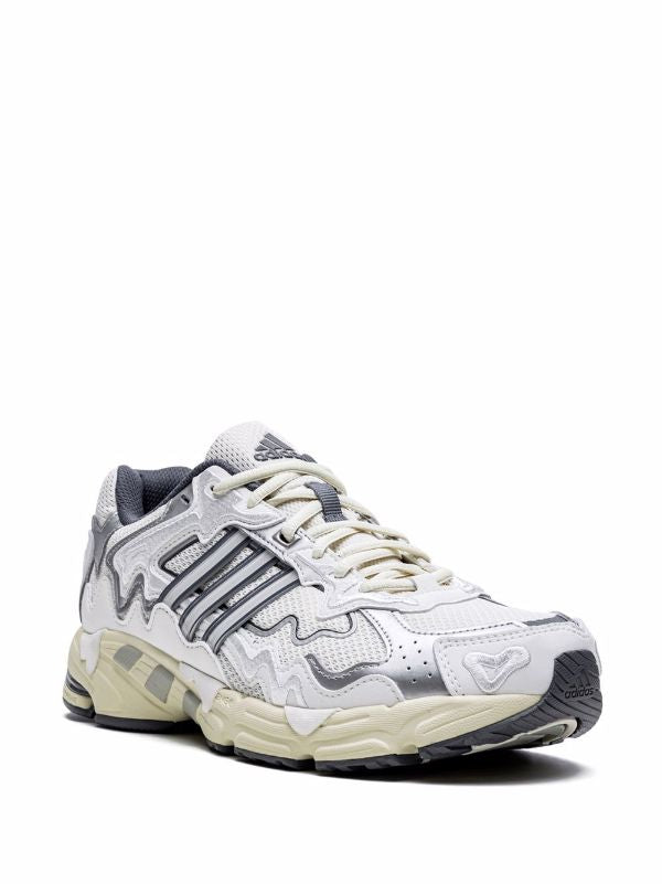 adidas tenis Response CL de adidas x Bad Bunny